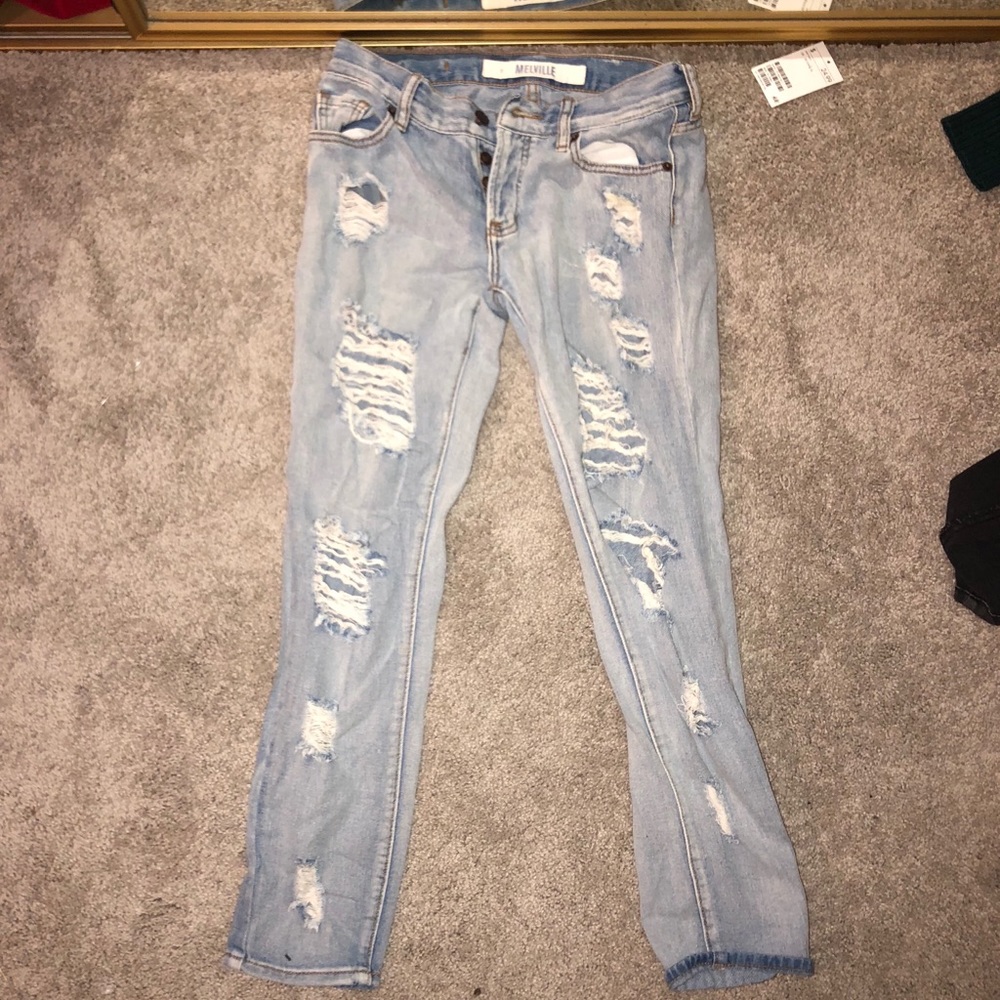 Brandy Melville Boyfriend Jeans